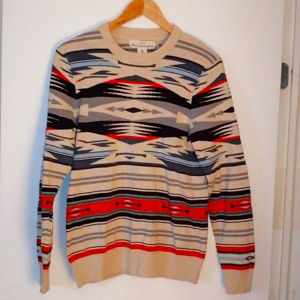 H&M l.o.g.g. Sweater 😃 (Women’s Medium) is Men’s Small